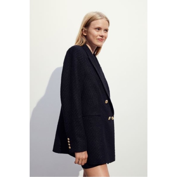 Black Textured Weave Jacket - Picture 5 of 8